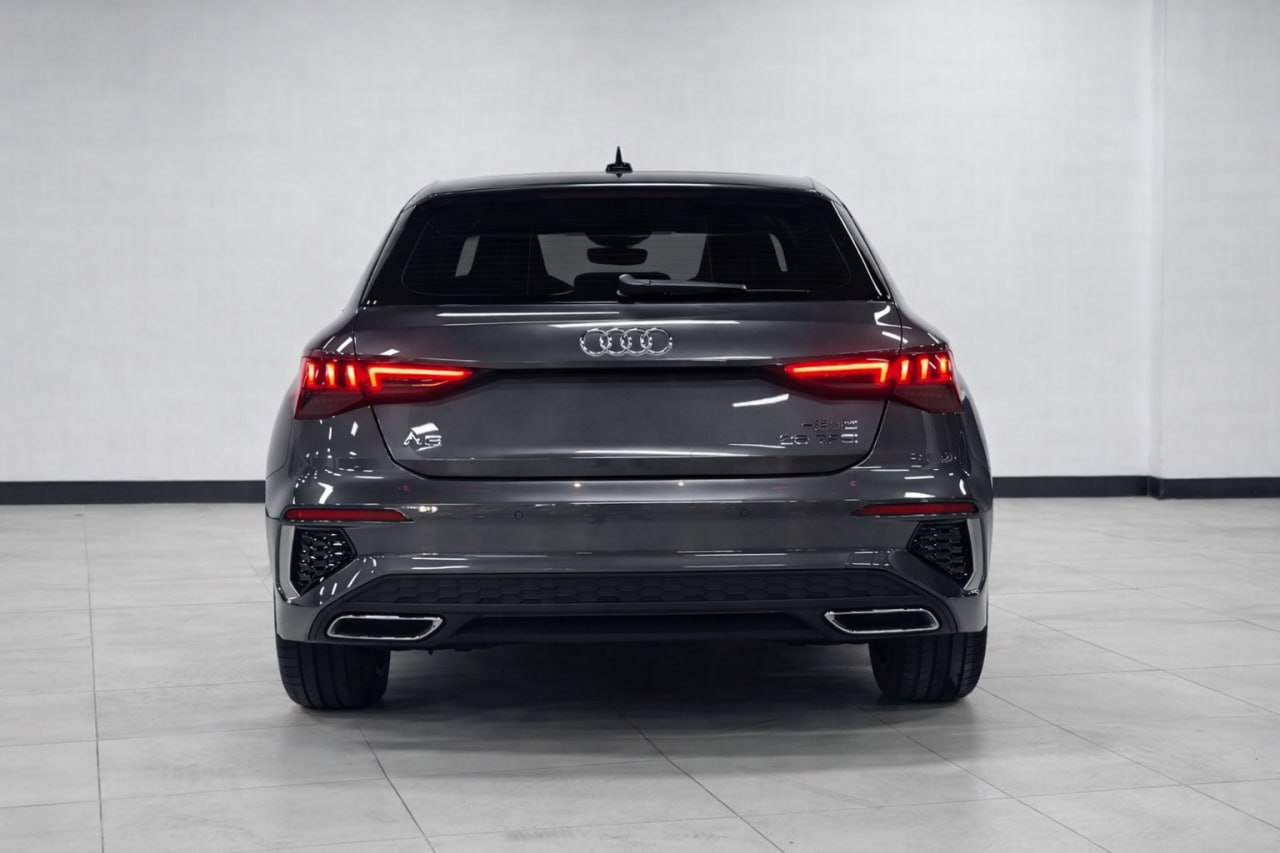 ГДЕ ПОДВОХ? СВЕЖАЯ AUDI В РОДНОЙ КРАСКЕ ПО НИЗУ РЫНКА — фото 5