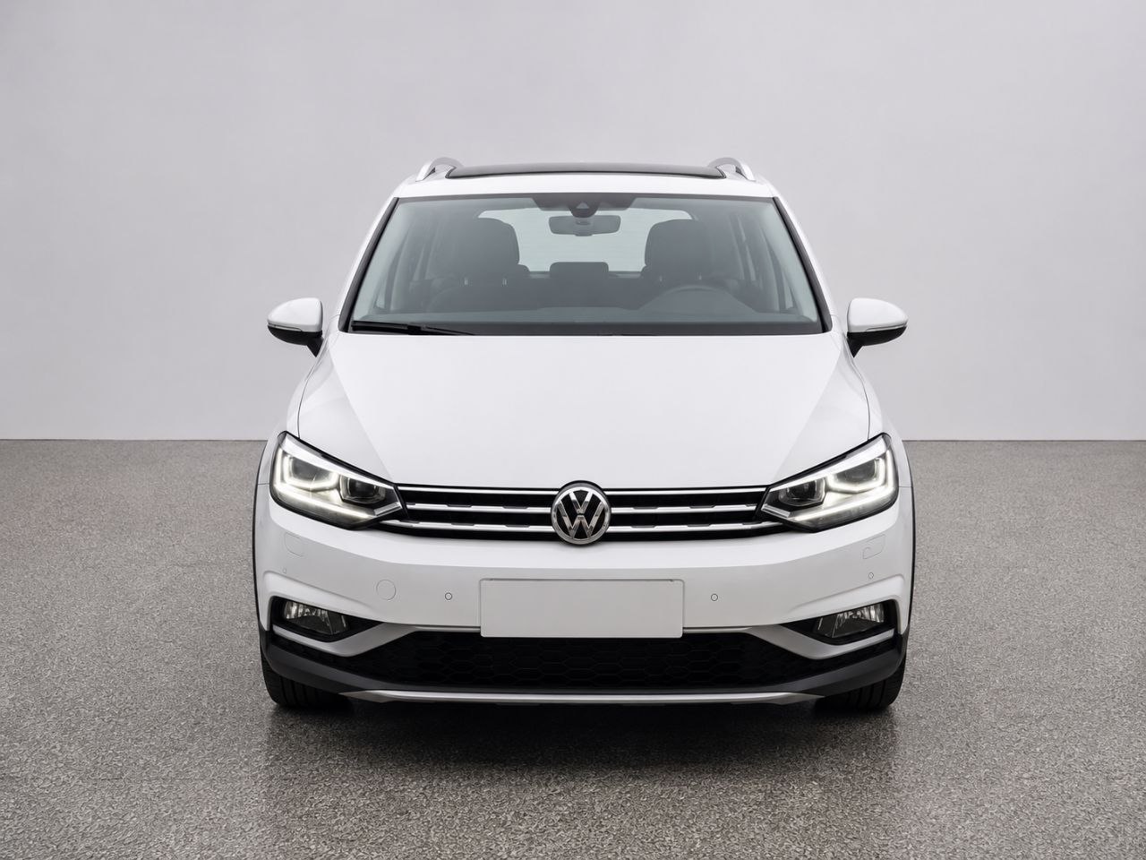 7-МИ МЕСТНЫЙ VOLKSWAGEN TOURAN L — фото 2