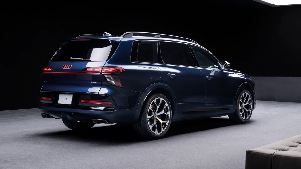 Audi выпустила КРУПНЕЙШИЙ внедорожник в своей истории — Audi Q9. — фото 3